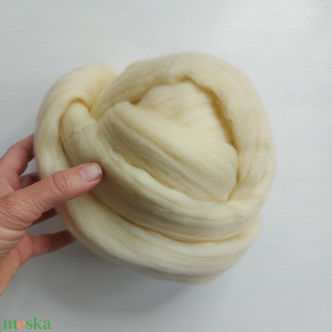 Ausztrál merinó gyapjú nemezeléshez 100 g - kellékek & szerszámok - vegyes alapanyag - gyapjú, nemez - Meska.hu Ausztrál merinó gyapjú nemezeléshez 100 g - kellékek & szerszámok - vegyes alapanyag - gyapjú, nemez - Meska.hu