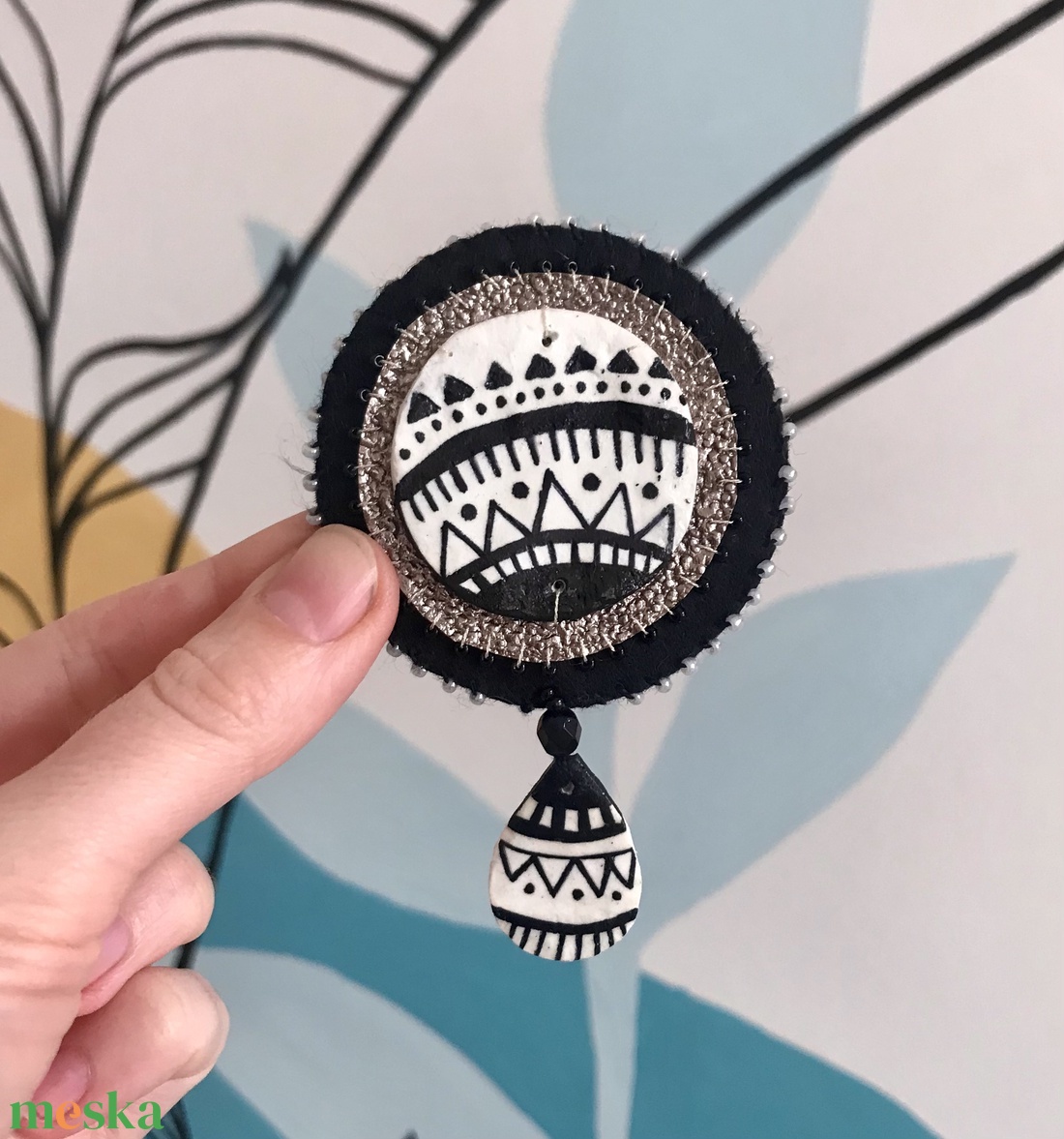 Dekoratív kitűző - ékszer - kitűző és bross - kitűző - Meska.hu Dekoratív kitűző - ékszer - kitűző és bross - kitűző - Meska.hu