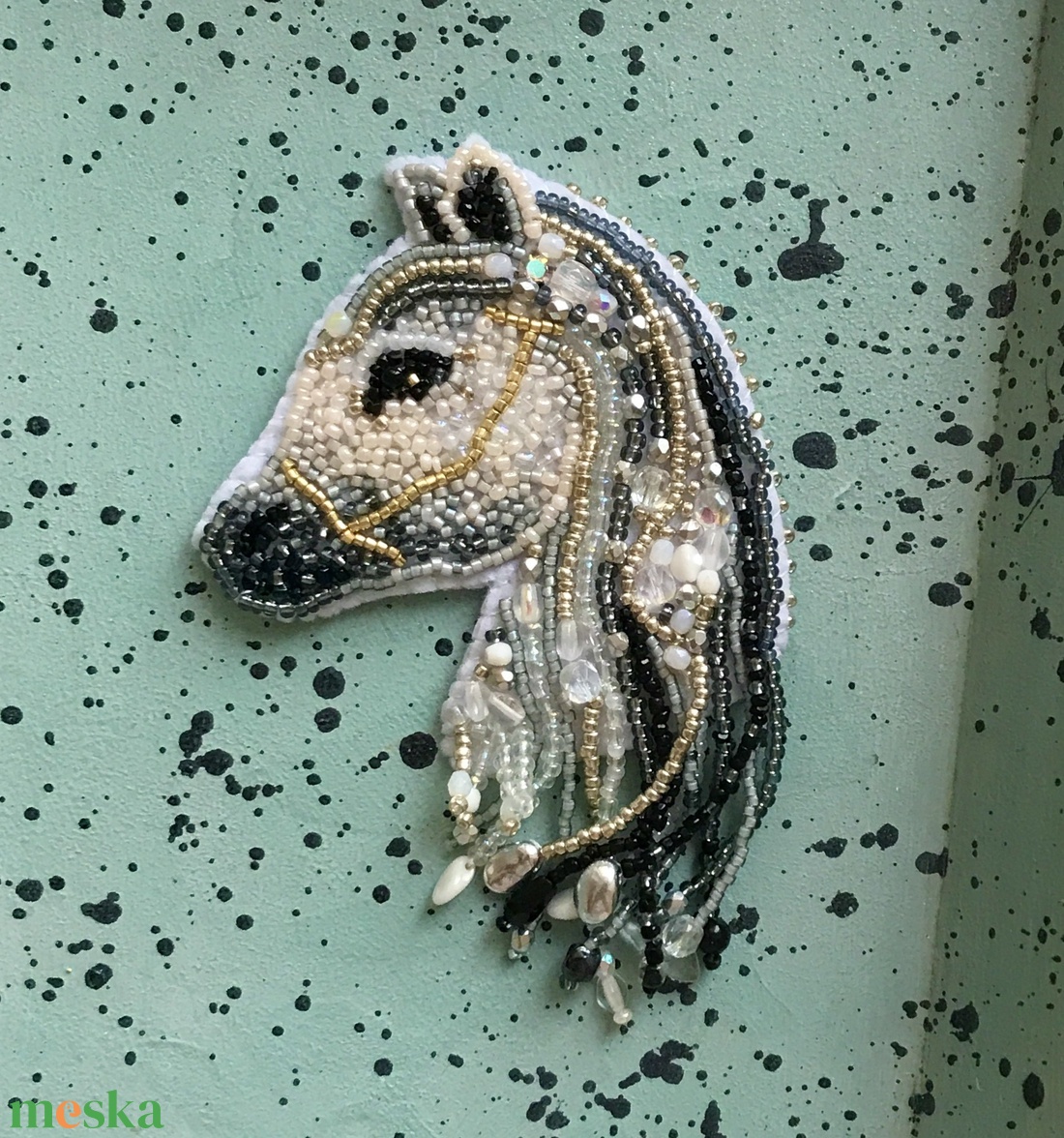 Lovas kitűző-foglalt - ékszer - kitűző és bross - kitűző - Meska.hu Lovas kitűző-foglalt - ékszer - kitűző és bross - kitűző - Meska.hu