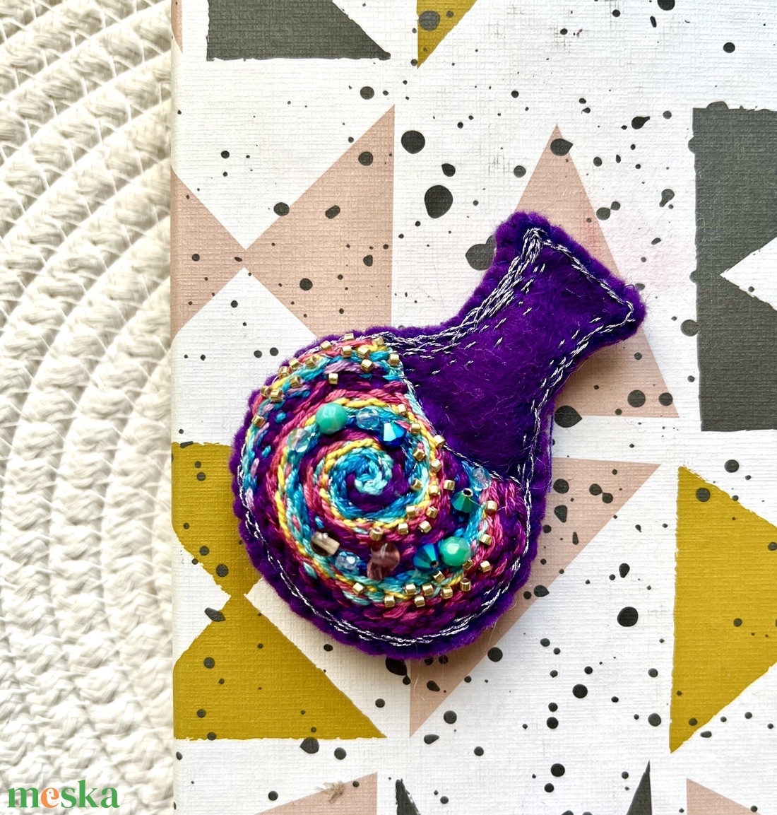 Egy üveg kozmosz kitűző - ékszer - kitűző és bross - kitűző - Meska.hu Egy üveg kozmosz kitűző - ékszer - kitűző és bross - kitűző - Meska.hu