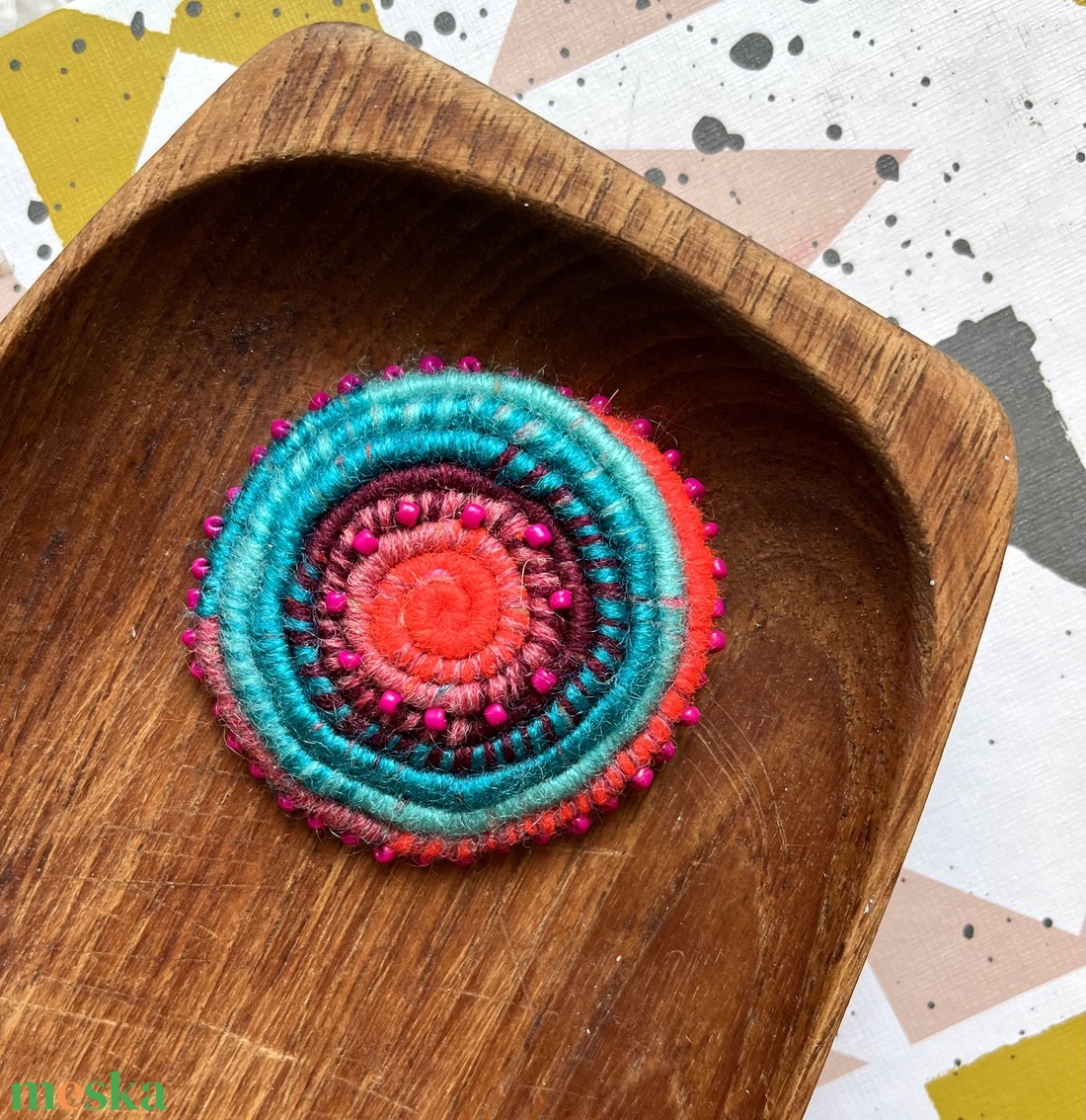 Spirál kitűző - ékszer - kitűző és bross - kitűző - Meska.hu Spirál kitűző - ékszer - kitűző és bross - kitűző - Meska.hu