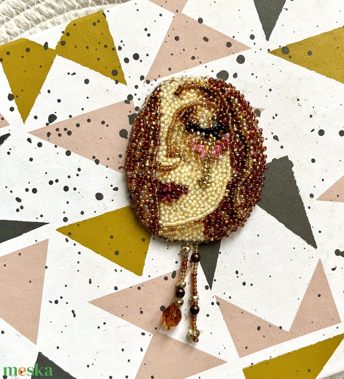 Arckép kitűző - foglalt - ékszer - kitűző és bross - Meska.hu