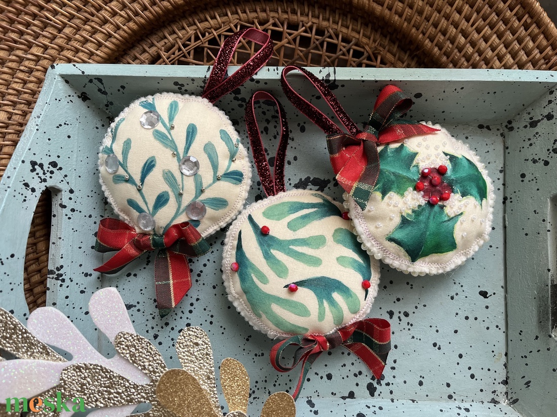 3 festett dísz - karácsony - karácsonyi lakásdekoráció - karácsonyfadíszek - Meska.hu