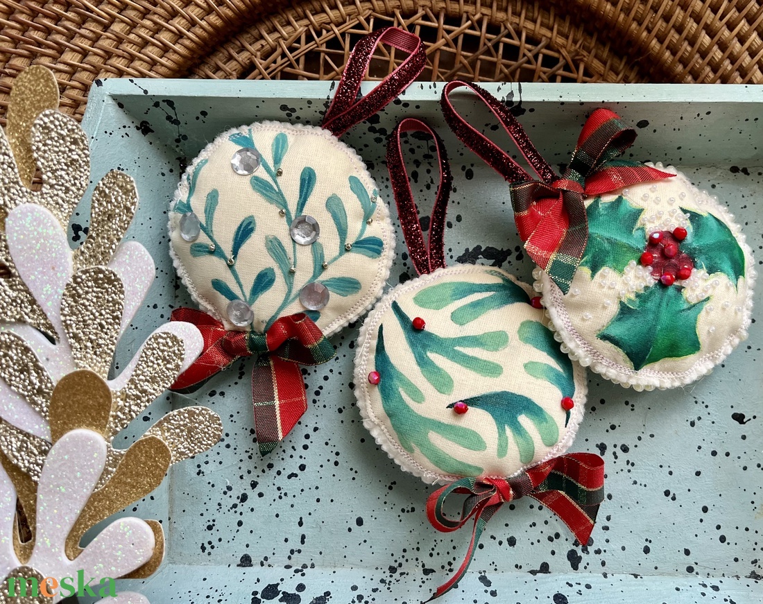 3 festett dísz - karácsony - karácsonyi lakásdekoráció - karácsonyfadíszek - Meska.hu