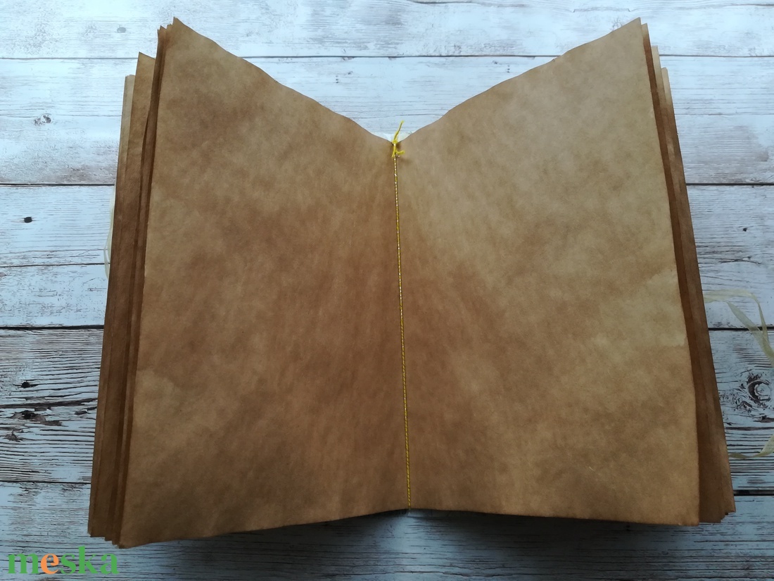 Egyedi, kézzel készített romantikus kis napló - otthon & életmód - papír, írószer - jegyzetfüzet & napló - Meska.hu