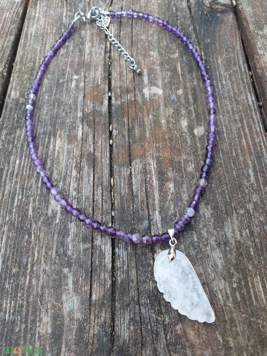 Ametiszt nyaklánc hegyikristály medállal  - ékszer - nyaklánc - gyöngyös nyaklánc - Meska.hu