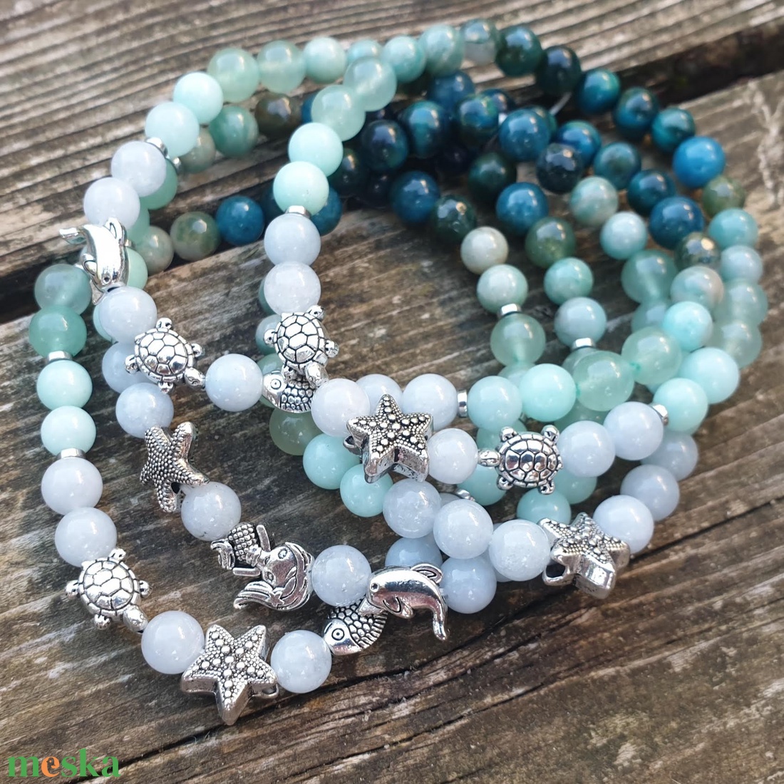 Színes ásványgyöngy karkötő köztes gyöngyökkel (1db) - ékszer - karkötő - gyöngyös karkötő - Meska.hu