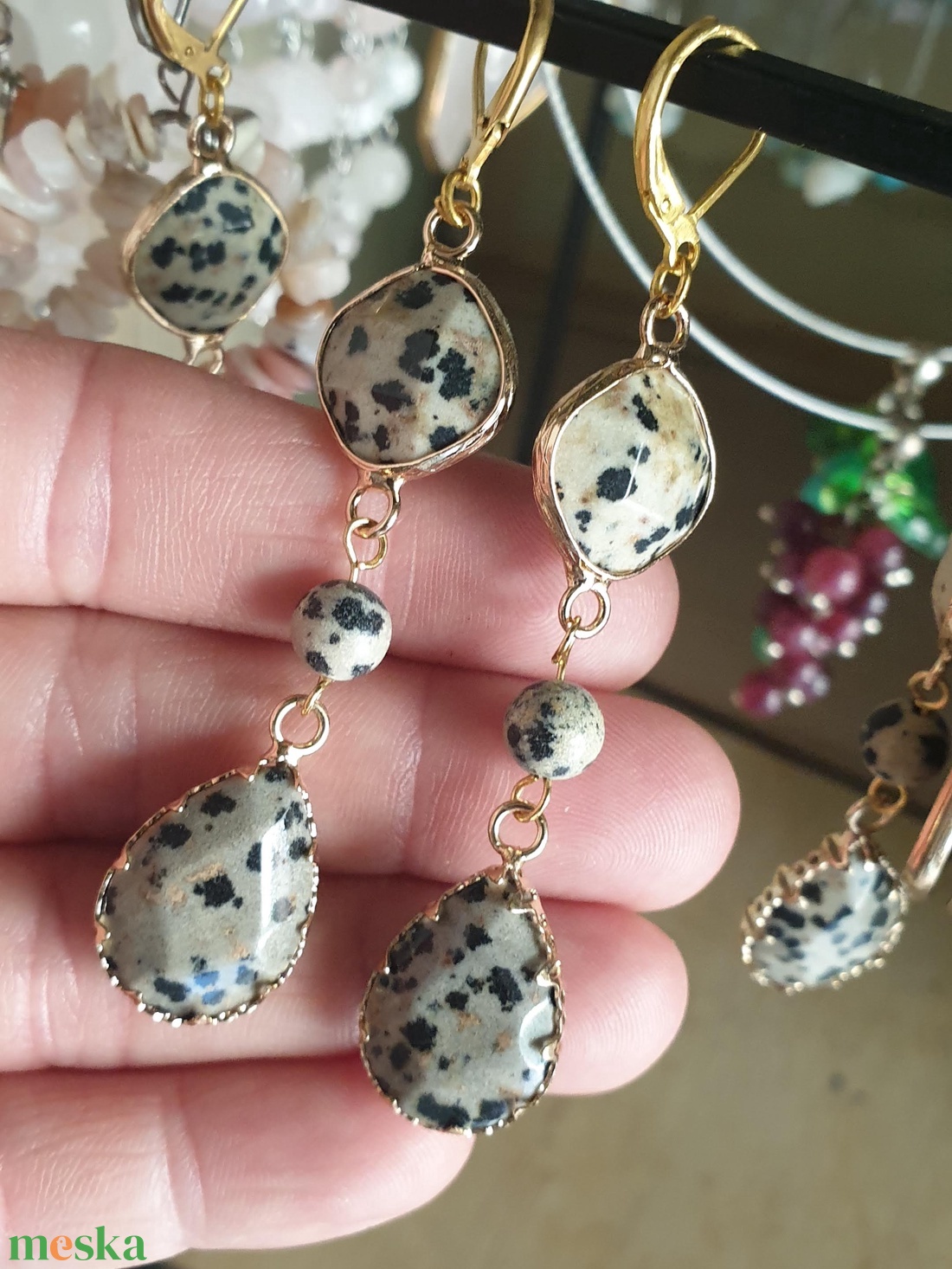 Dalmata járpis fülbevaló - ékszer - fülbevaló - lógó fülbevaló - Meska.hu Dalmata járpis fülbevaló - ékszer - fülbevaló - lógó fülbevaló - Meska.hu