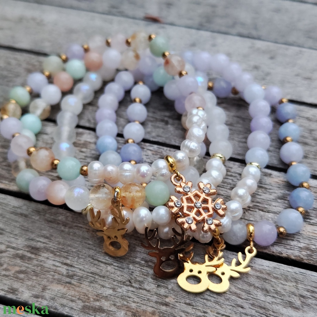 Karácsonyi ásványgyöngy karkötő  - ékszer - karkötő - gyöngyös karkötő - Meska.hu