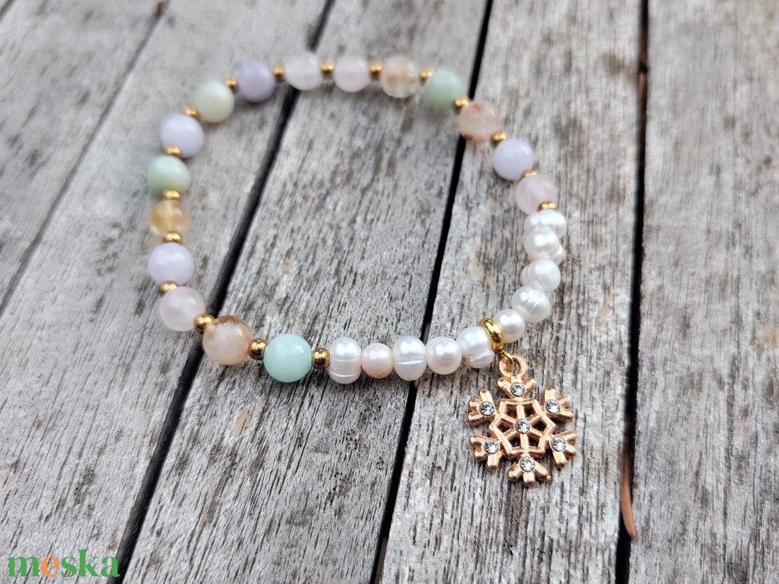 Karácsonyi ásványgyöngy karkötő  - ékszer - karkötő - gyöngyös karkötő - Meska.hu