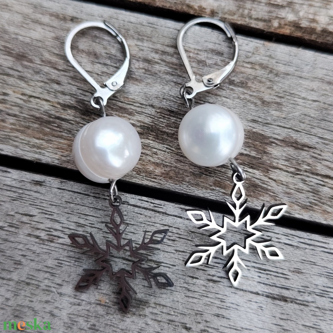 Édesvízi gyöngy fülbevaló - ékszer - fülbevaló - lógó fülbevaló - Meska.hu