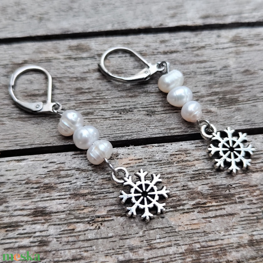 Édesvízi gyöngy fülbevaló - ékszer - fülbevaló - lógó fülbevaló - Meska.hu