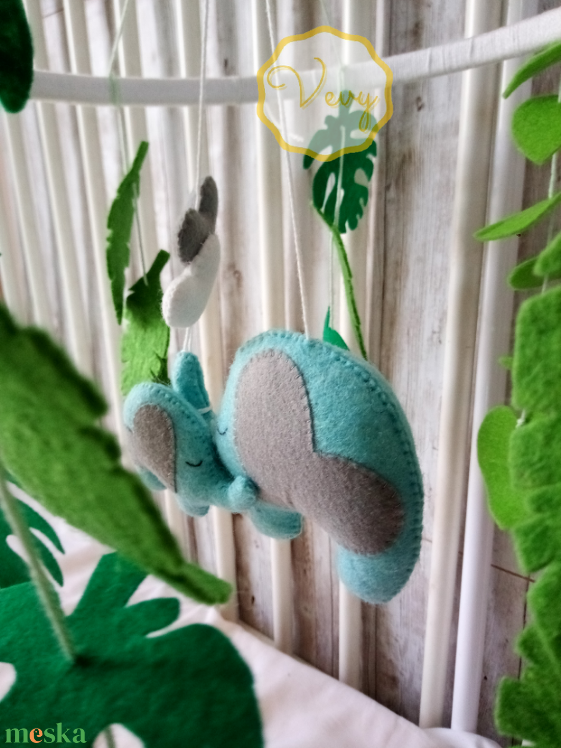 Elefántos kiságyforgó - játék & sport - 3 éves kor alattiaknak - kiságyforgó - Meska.hu