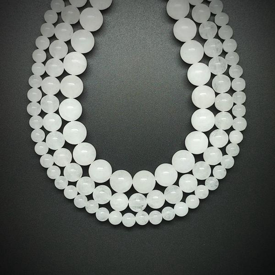 Jáde fehér tejszín hőkezelt golyó 4mm  ékszerkészítő alapanyag (füzér) - kellékek & szerszámok - ásvány alapanyag - ásványfüzér - Meska.hu