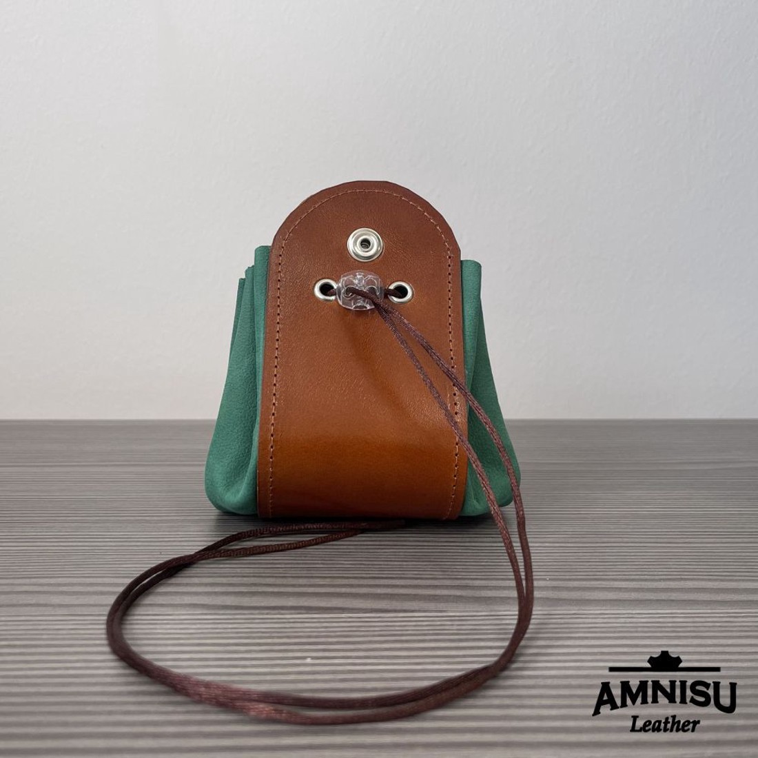 2in1 szütyő és kockatálca - konyak - zöld - játék & sport - táblajáték és kártyajáték - társasjátékok - dobókocka - Meska.hu