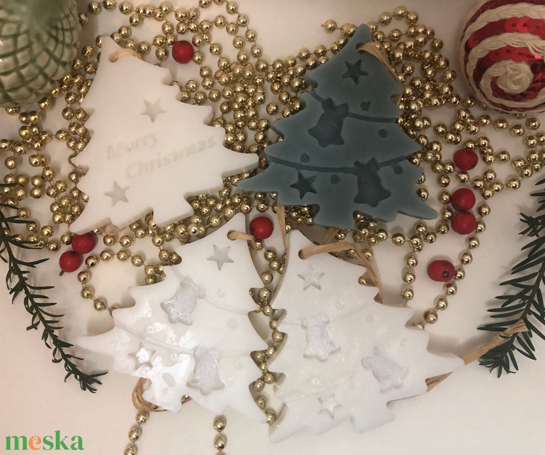 Viaszműves Illatos fenyő karácsonyfadísz csomag - karácsony - karácsonyi lakásdekoráció - karácsonyfadíszek - Meska.hu