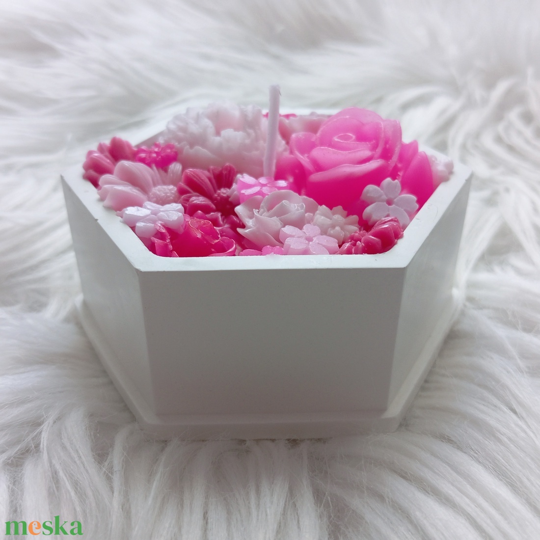 Rózsaszín virágtenger (hatszög) - otthon & életmód - gyertya, illat, aroma - gyertya - Meska.hu