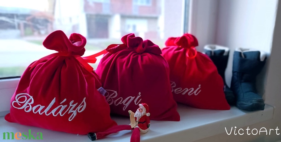 Mikulás zsák, pihe puha plüssből - karácsony - mikulás - mikulás zsák - Meska.hu