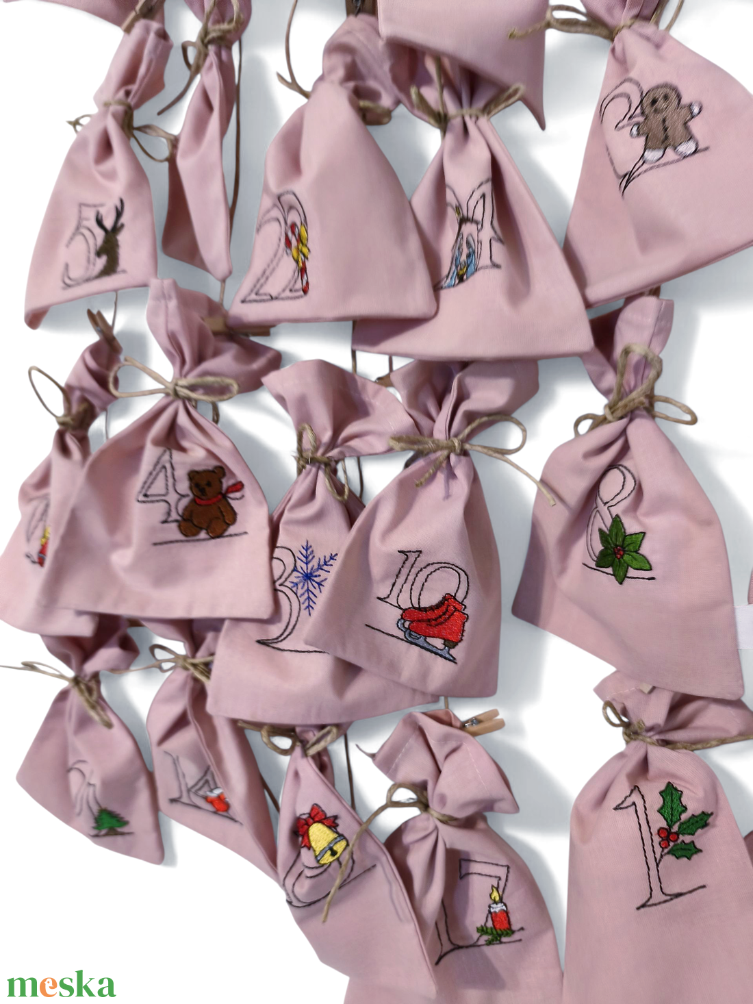 Kézműves adventi kalendárium, hímzett zsákok  - karácsony - adventi díszek - adventi naptár - Meska.hu