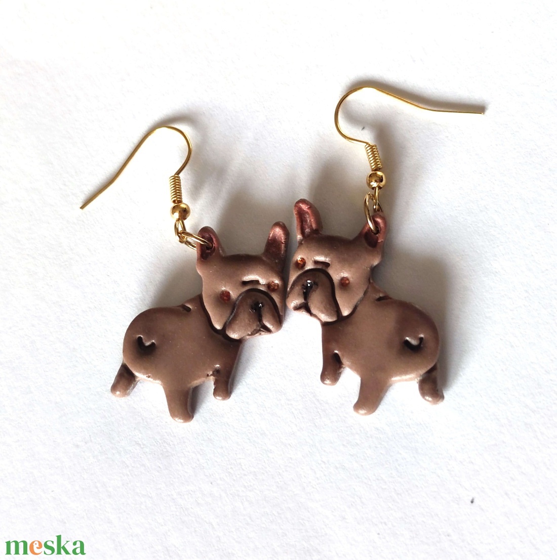 Bulldog Báj fülbevaló - ékszer - fülbevaló - lógó fülbevaló - Meska.hu