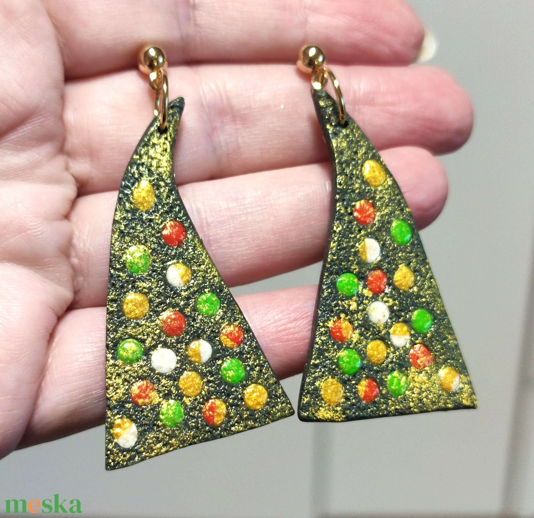 Csillogó Fenyő fülbevaló - ékszer - fülbevaló - lógó fülbevaló - Meska.hu