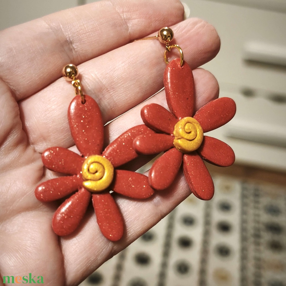 Vidám Virágforgó fülbevaló - ékszer - fülbevaló - lógó fülbevaló - Meska.hu