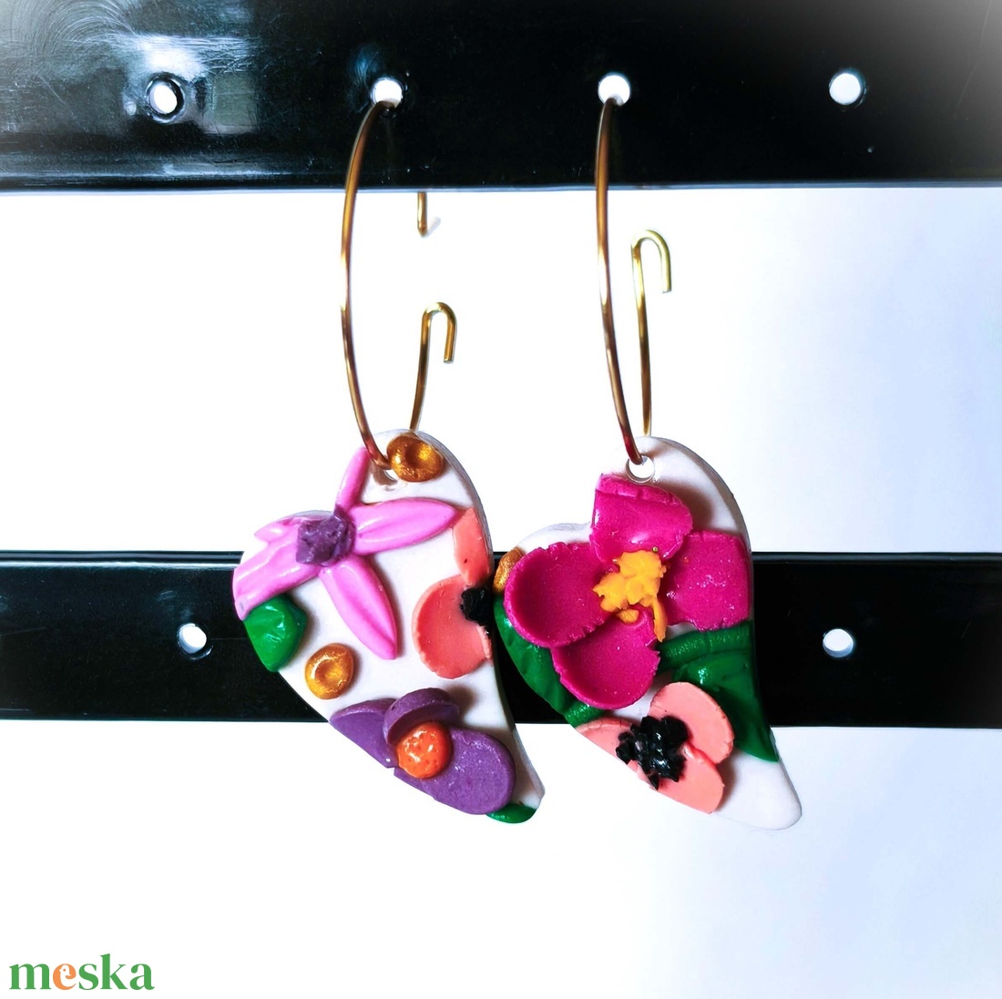 Apró Szívbe Zárt Tavasz fülbevaló - ékszer - fülbevaló - lógó fülbevaló - Meska.hu