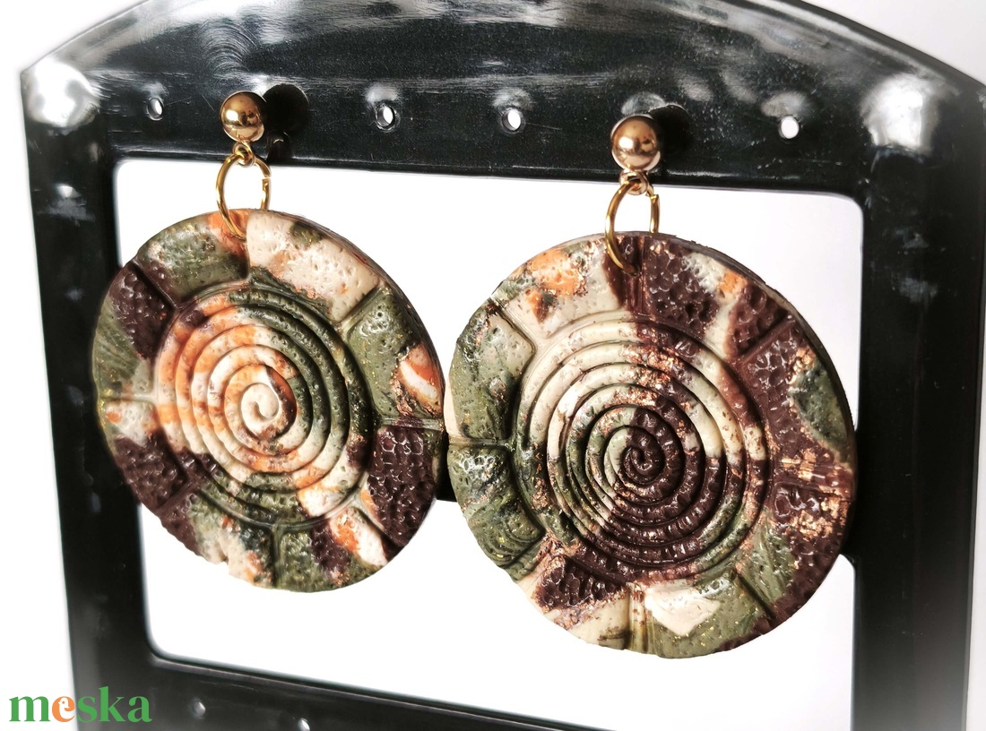 Földszív Spirál fülbevaló - ékszer - fülbevaló - lógó fülbevaló - Meska.hu