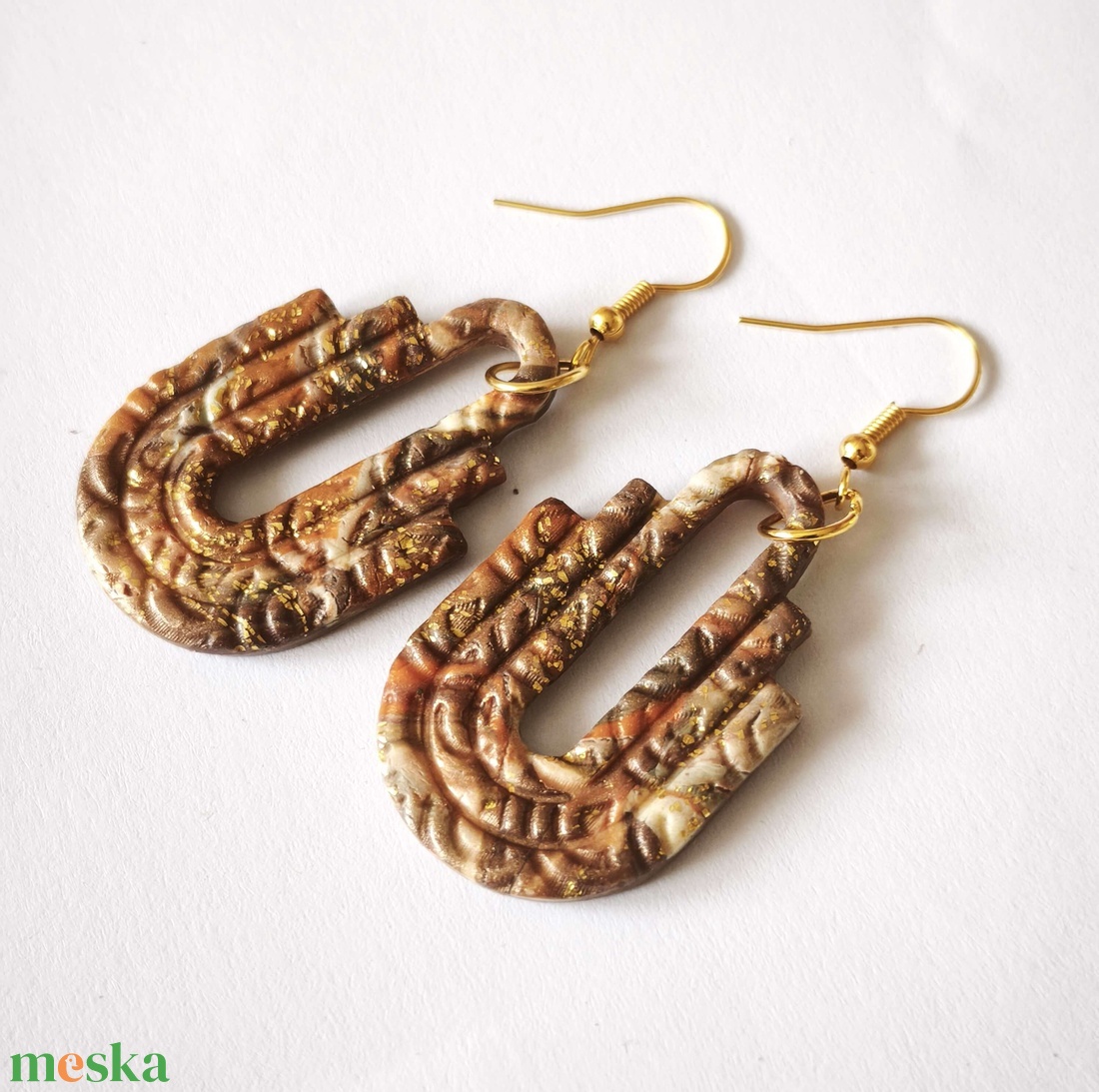 Aranyhomok Ölelés fülbevaló - ékszer - fülbevaló - lógó fülbevaló - Meska.hu