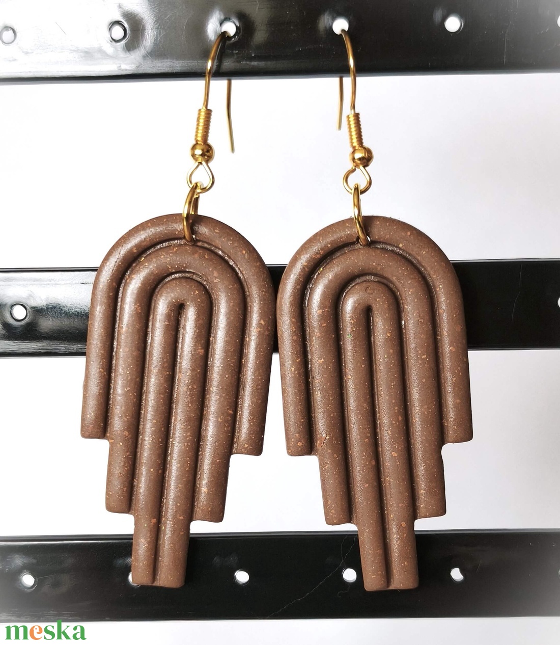 Cappuccino Ív fülbevaló - ékszer - fülbevaló - lógó fülbevaló - Meska.hu