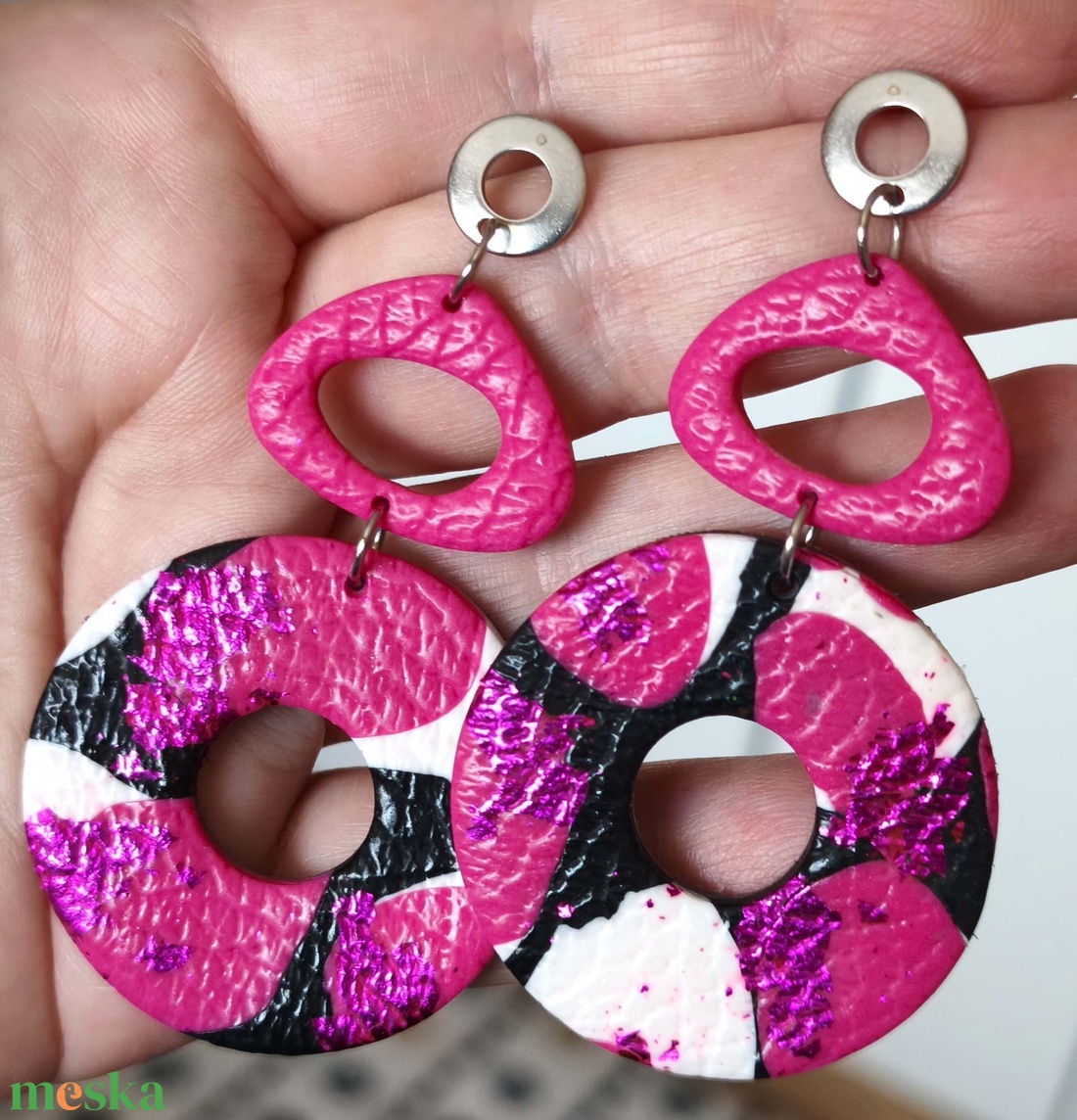 Pink Vibrálás fülbevaló - ékszer - fülbevaló - lógó fülbevaló - Meska.hu