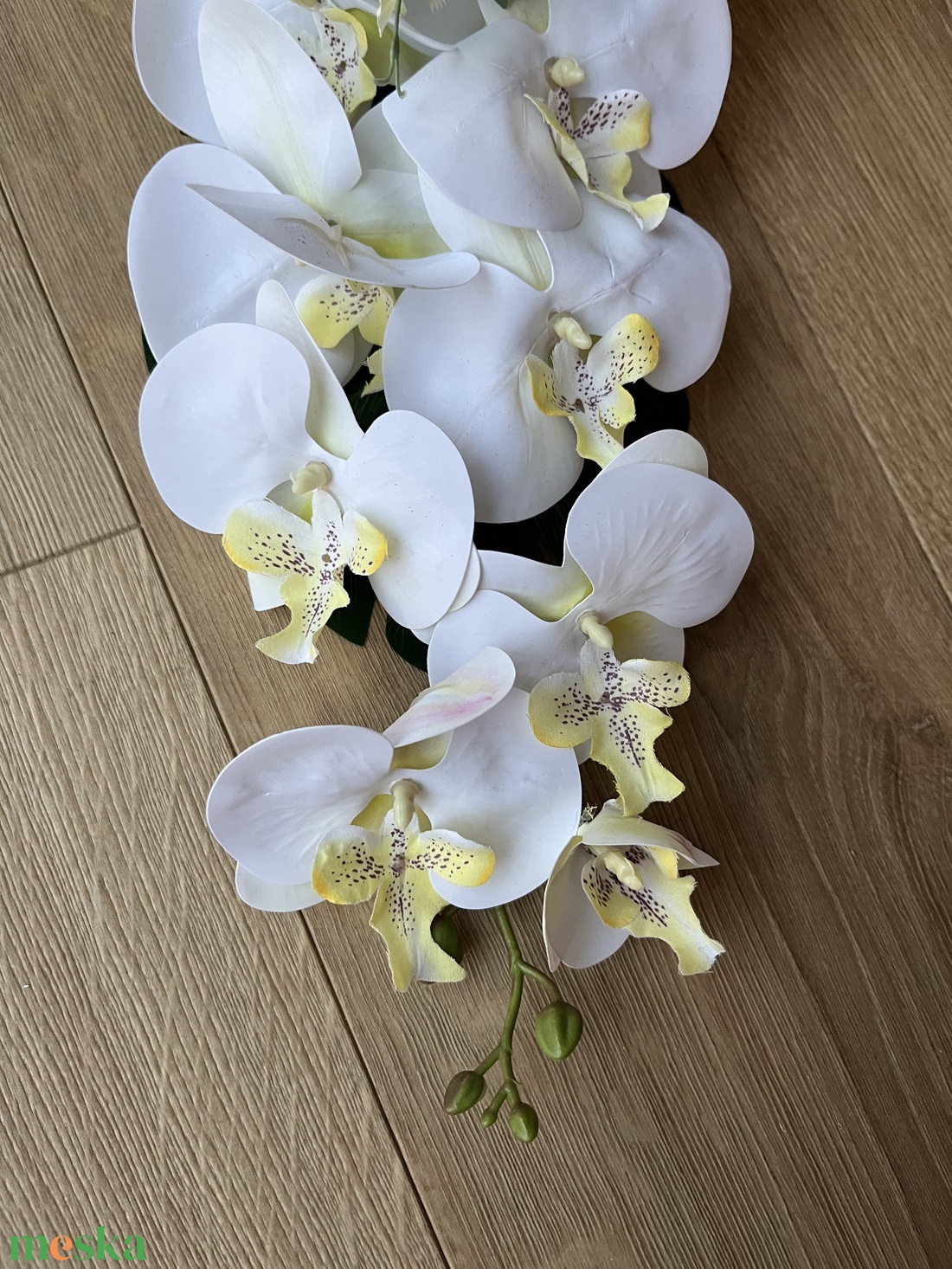 Nagy méretű fehér dísz - orchidea, liziantusz, rózsa hosszú 60 cm esküvőre, sírhelyre, asztalra - esküvő - dekoráció - asztaldísz - Meska.hu Nagy méretű fehér dísz - orchidea, liziantusz, rózsa hosszú 60 cm esküvőre, sírhelyre, asztalra - esküvő - dekoráció - asztaldísz - Meska.hu