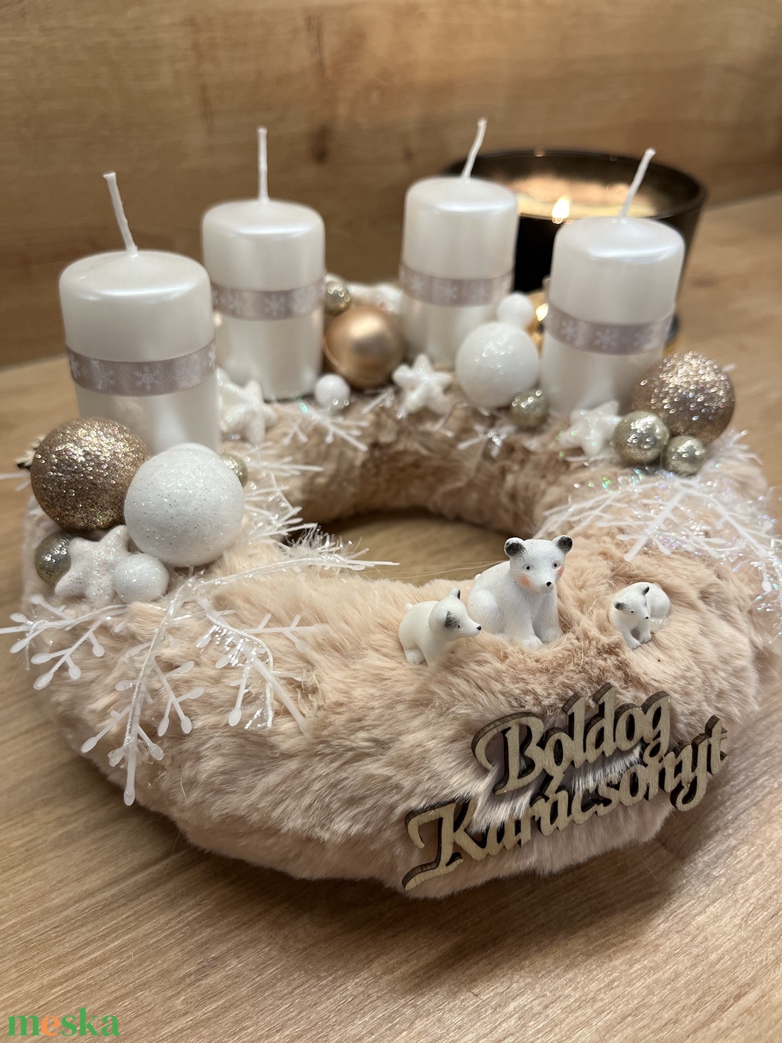 Rosegold színvilágú adventi dísz, koszorú gyöngyház színű gyertyákkal - karácsony - adventi díszek - adventi gyertyadíszek és koszorúdíszek - Meska.hu Rosegold színvilágú adventi dísz, koszorú gyöngyház színű gyertyákkal - karácsony - adventi díszek - adventi gyertyadíszek és koszorúdíszek - Meska.hu