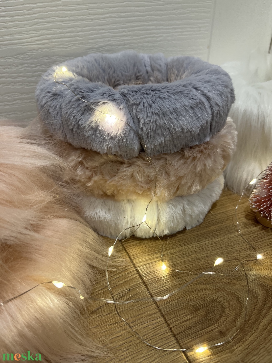 Szőrmés koszorú alapok - kellékek & szerszámok - dekorációs kellékek - koszorú, koszorúalap - Meska.hu