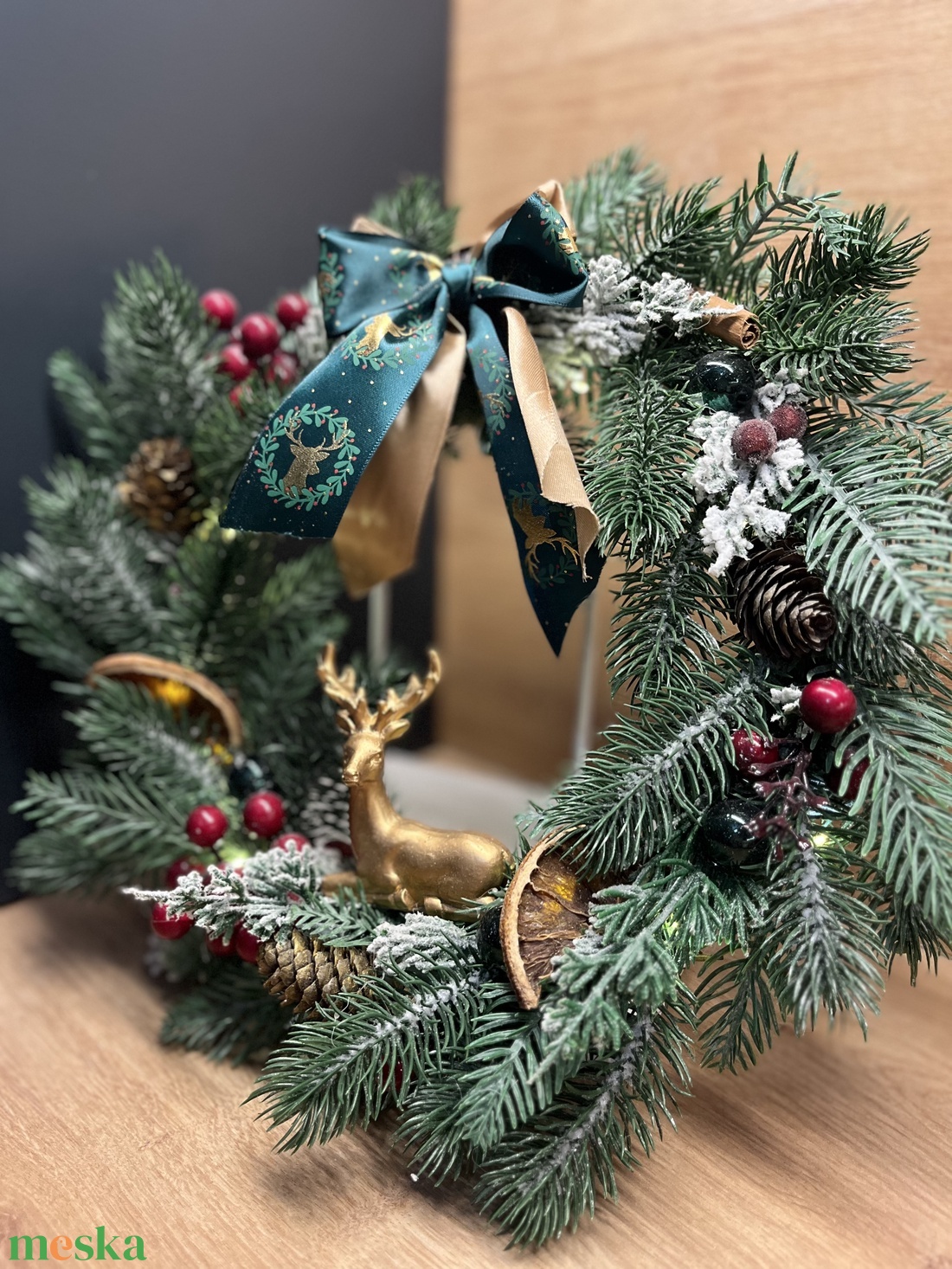 Szarvasos, LED-es téli, adventi kopogtat, ajtódísz - karácsony - karácsonyi lakásdekoráció - karácsonyi ajtódíszek - Meska.hu