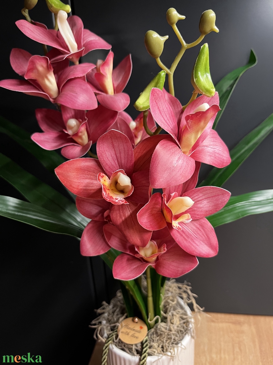 Cymbidium - csónak orchidea / Örök orchidea kerámia kaspóban többféle - otthon & életmód - virágdekoráció - virágdíszek - virágdísz kaspóban - Meska.hu