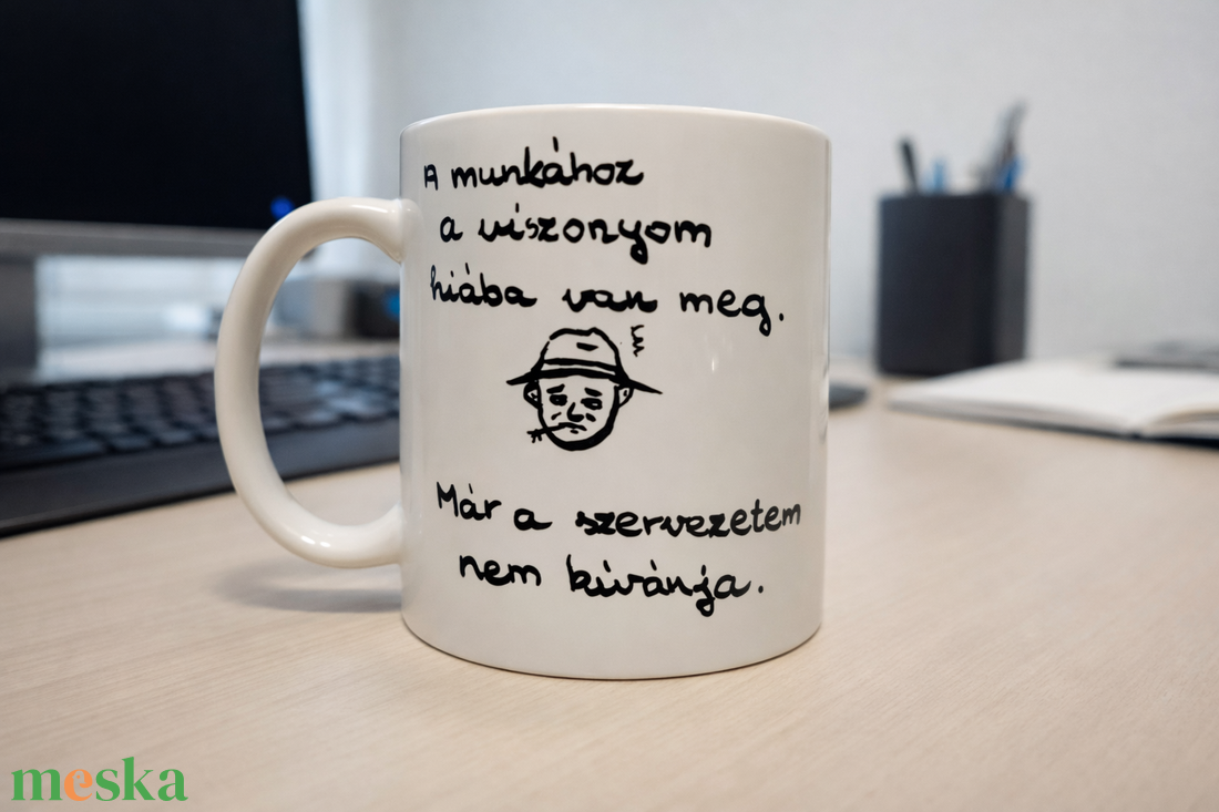 Vicces munkahelyi bögre kézzel festett, egyedi ajándék - otthon & életmód - konyhafelszerelés, tálalás - tálalás - bögre & csésze - Meska.hu