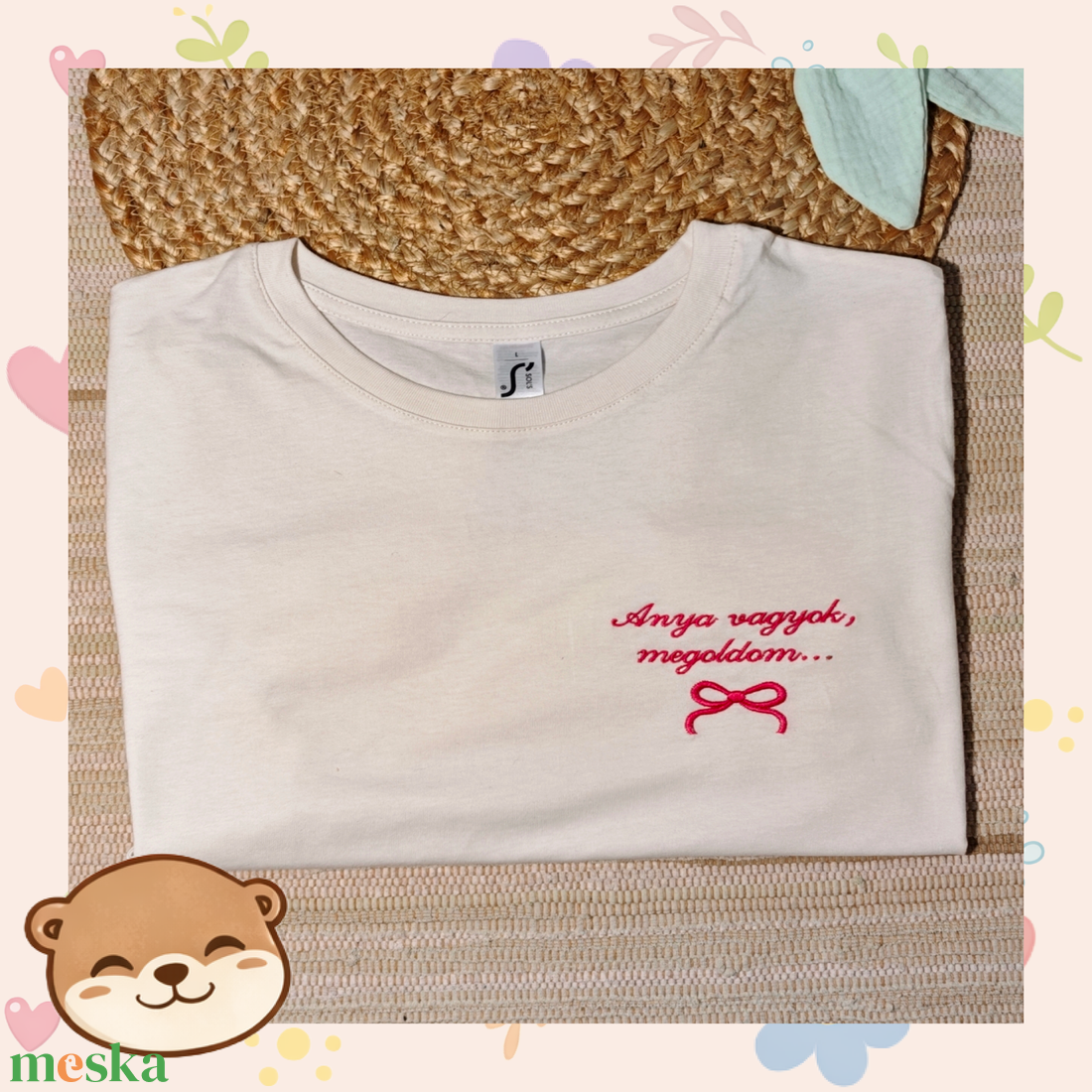 Hímzett Anya vagyok, megoldom póló � masnis mintával - ruha & divat - női ruha - póló, felső - Meska.hu