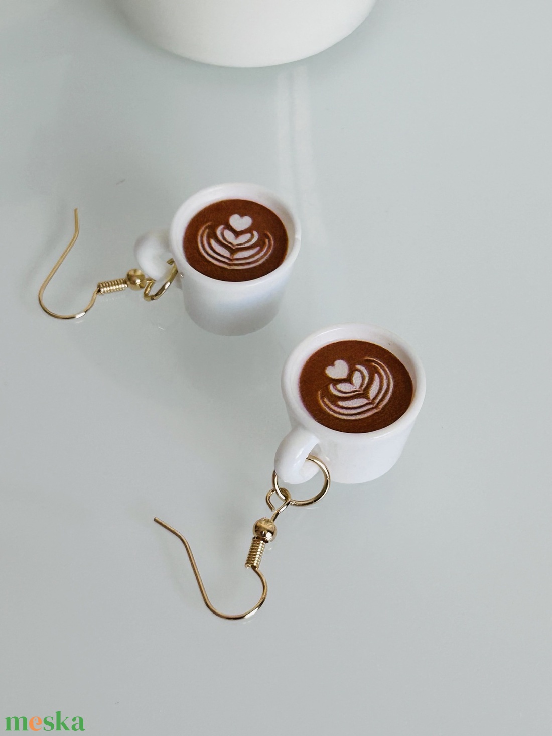 Egy csésze latte fülbevaló - ékszer - fülbevaló - lógó fülbevaló - Meska.hu Egy csésze latte fülbevaló - ékszer - fülbevaló - lógó fülbevaló - Meska.hu