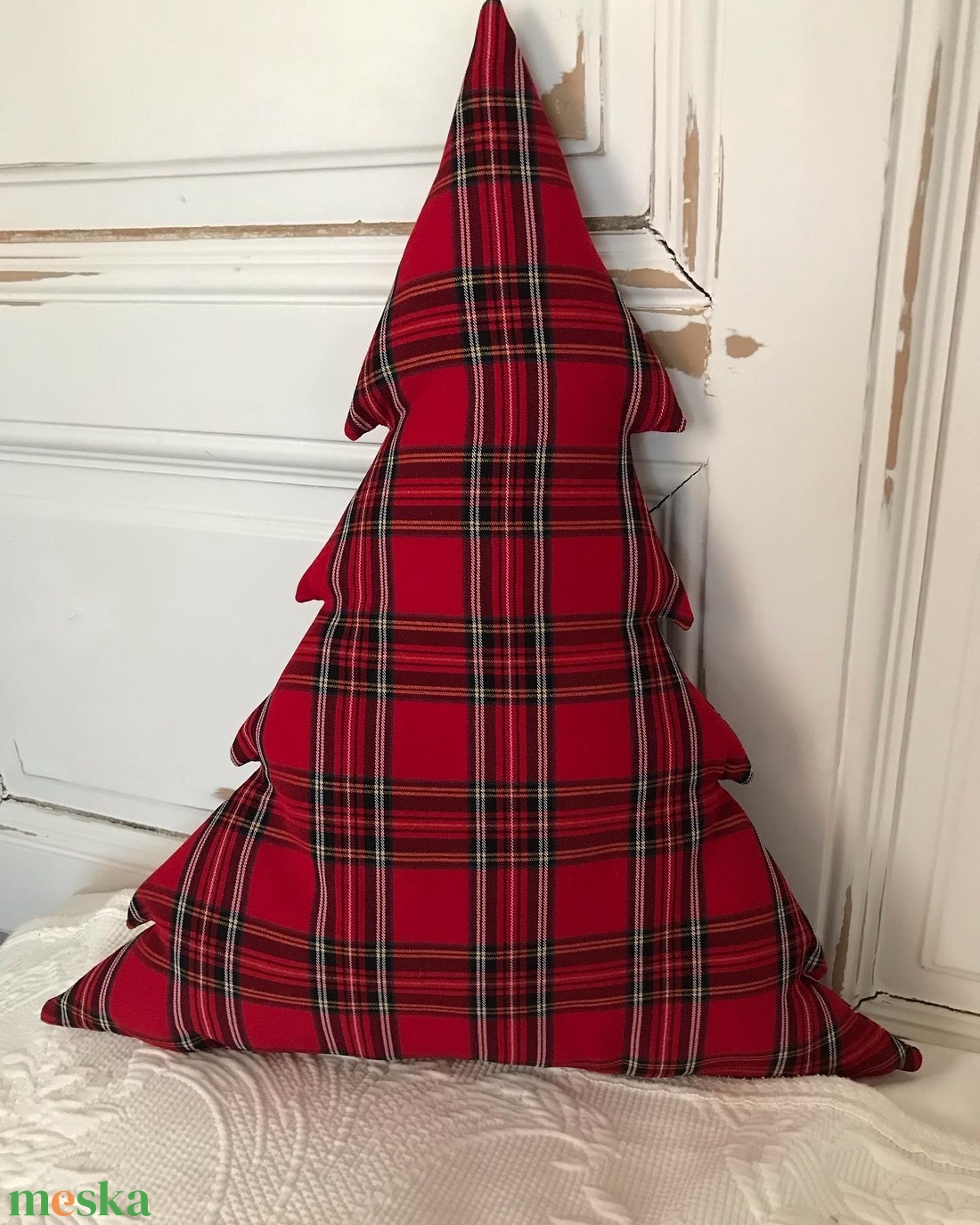 Kockás fenyőfa alakú párna - otthon & lakás - karácsony - karácsonyi lakásdekoráció - karácsonyi lakásdíszek - Meska.hu