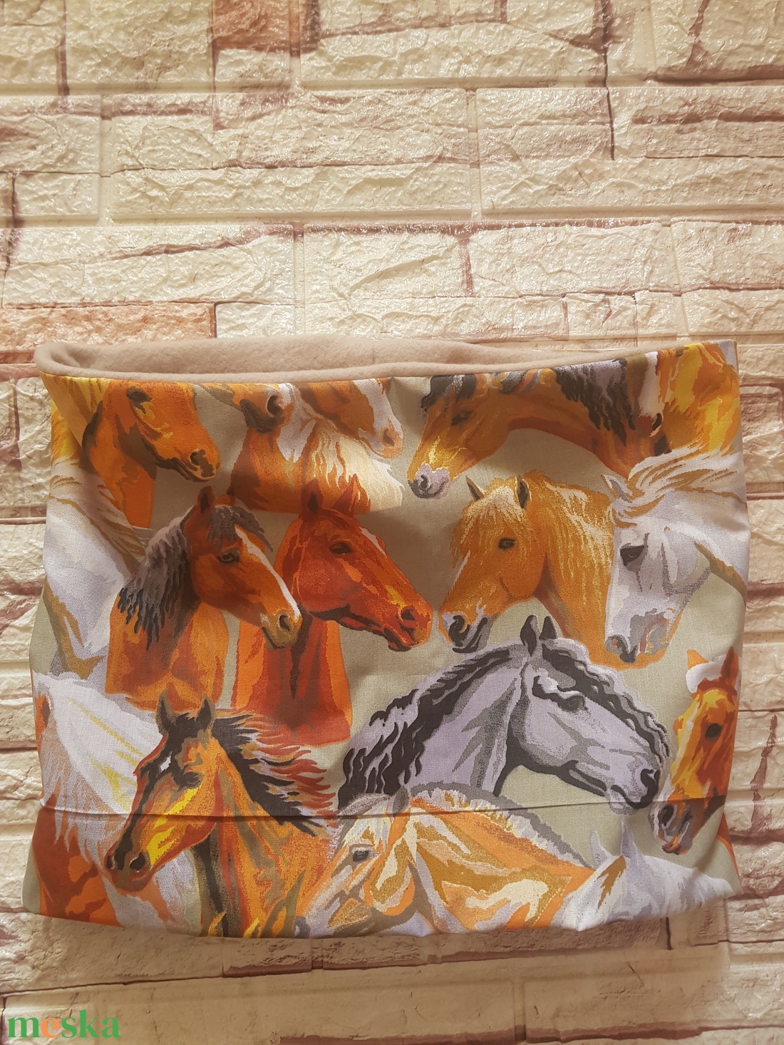 Lovas csősál - ruha & divat - sál, sapka, kendő - sál - Meska.hu