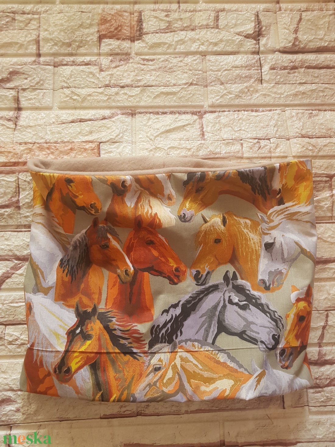 Lovas csősál - ruha & divat - sál, sapka, kendő - sál - Meska.hu