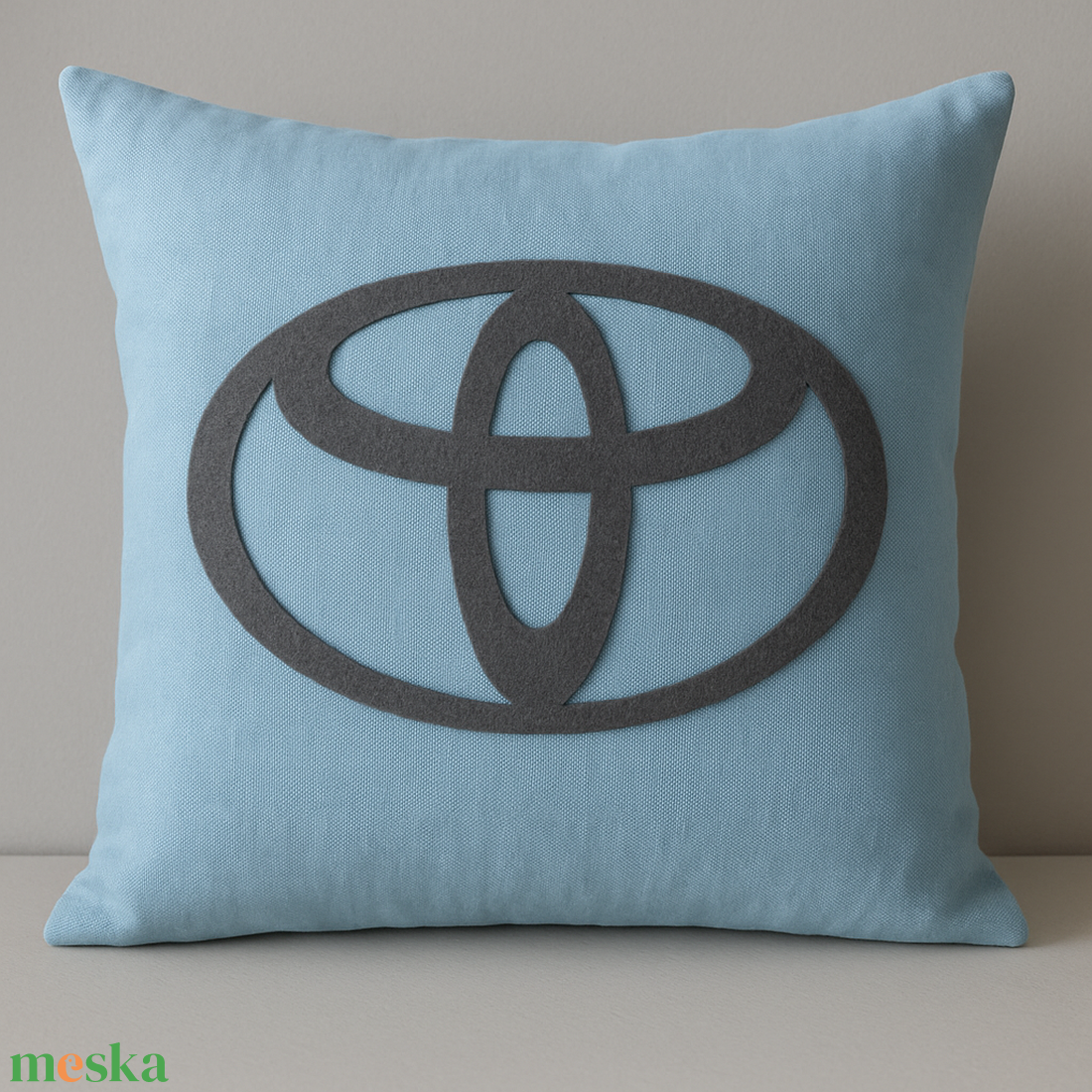 Toyota párna - otthon & életmód - lakástextil - párna & párnahuzat - Meska.hu Toyota párna - otthon & életmód - lakástextil - párna & párnahuzat - Meska.hu