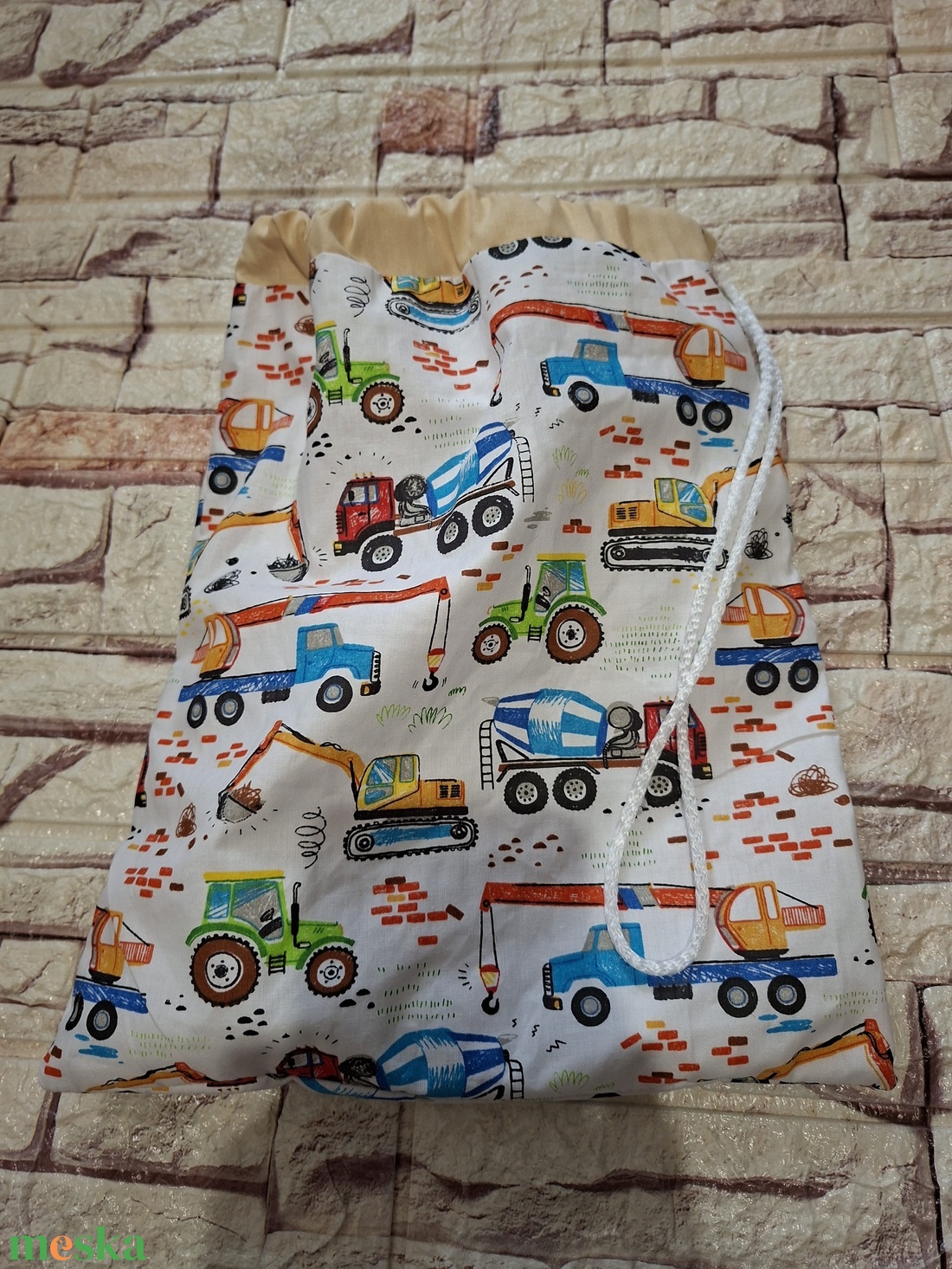 Nagyméretű, munkagépes uzsonnás tasak - táska & tok - uzsonna- & ebéd tartó - szendvics csomagoló - Meska.hu