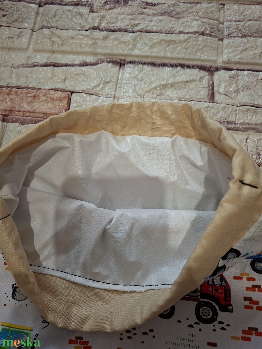 Nagyméretű, munkagépes uzsonnás tasak - táska & tok - uzsonna- & ebéd tartó - szendvics csomagoló - Meska.hu