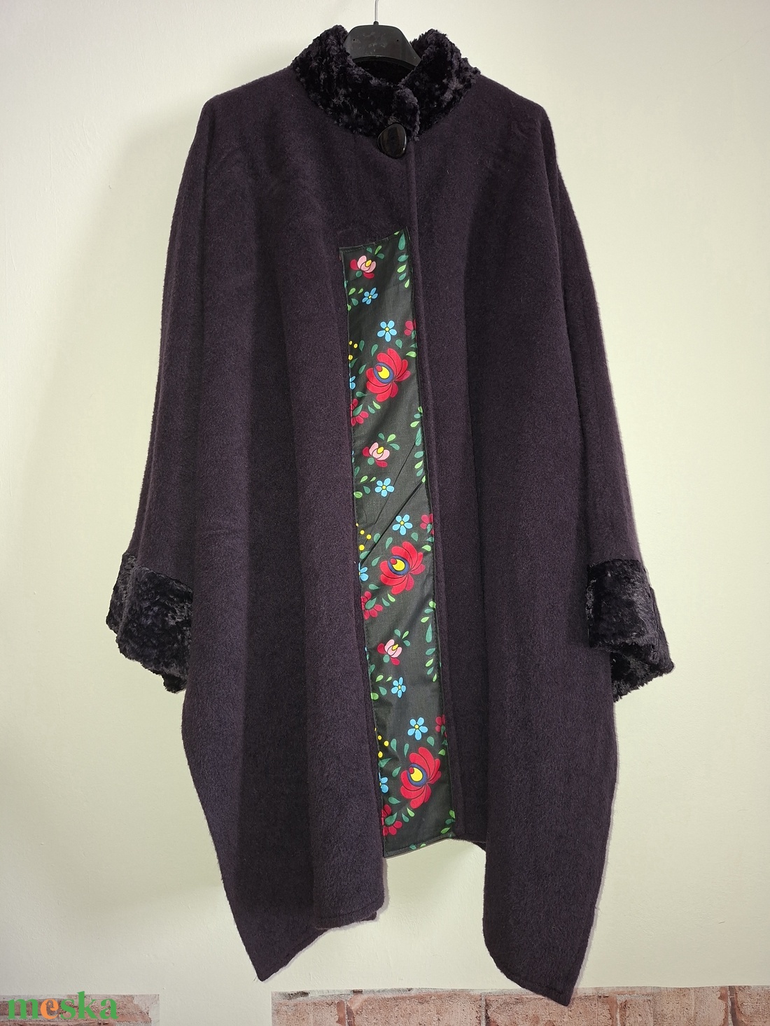 Matyó mintás női poncsó /100 % gyapjú/ (nagyobb méret) - ruha & divat - női ruha - poncsó - Meska.hu