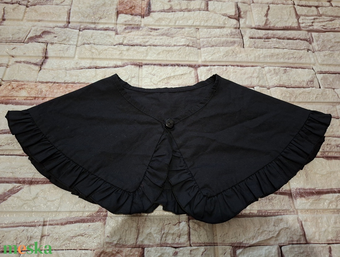 Fekete színű női körgallér - ruha & divat - sál, sapka, kendő - sál - Meska.hu