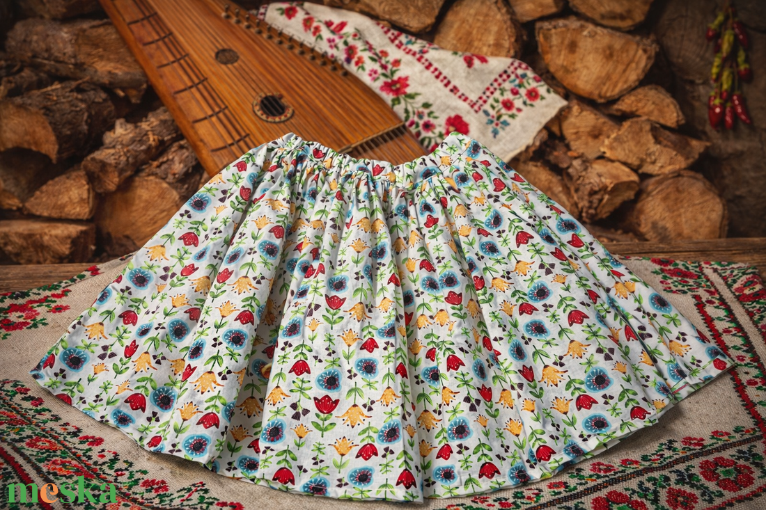 Rapport virágmintás néptánc szoknya 35 cm - Pörgős néptánc szoknya - ruha & divat - női ruha - szoknya - Meska.hu