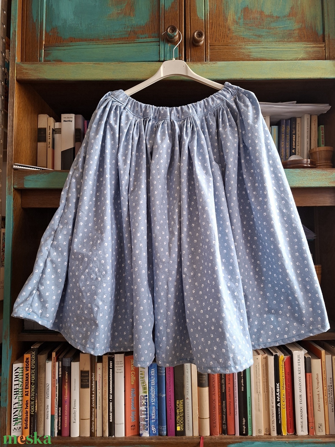 Nagyon pörgős, apró virágmintás néptánc szoknya 60 cm - ruha & divat - női ruha - szoknya - Meska.hu