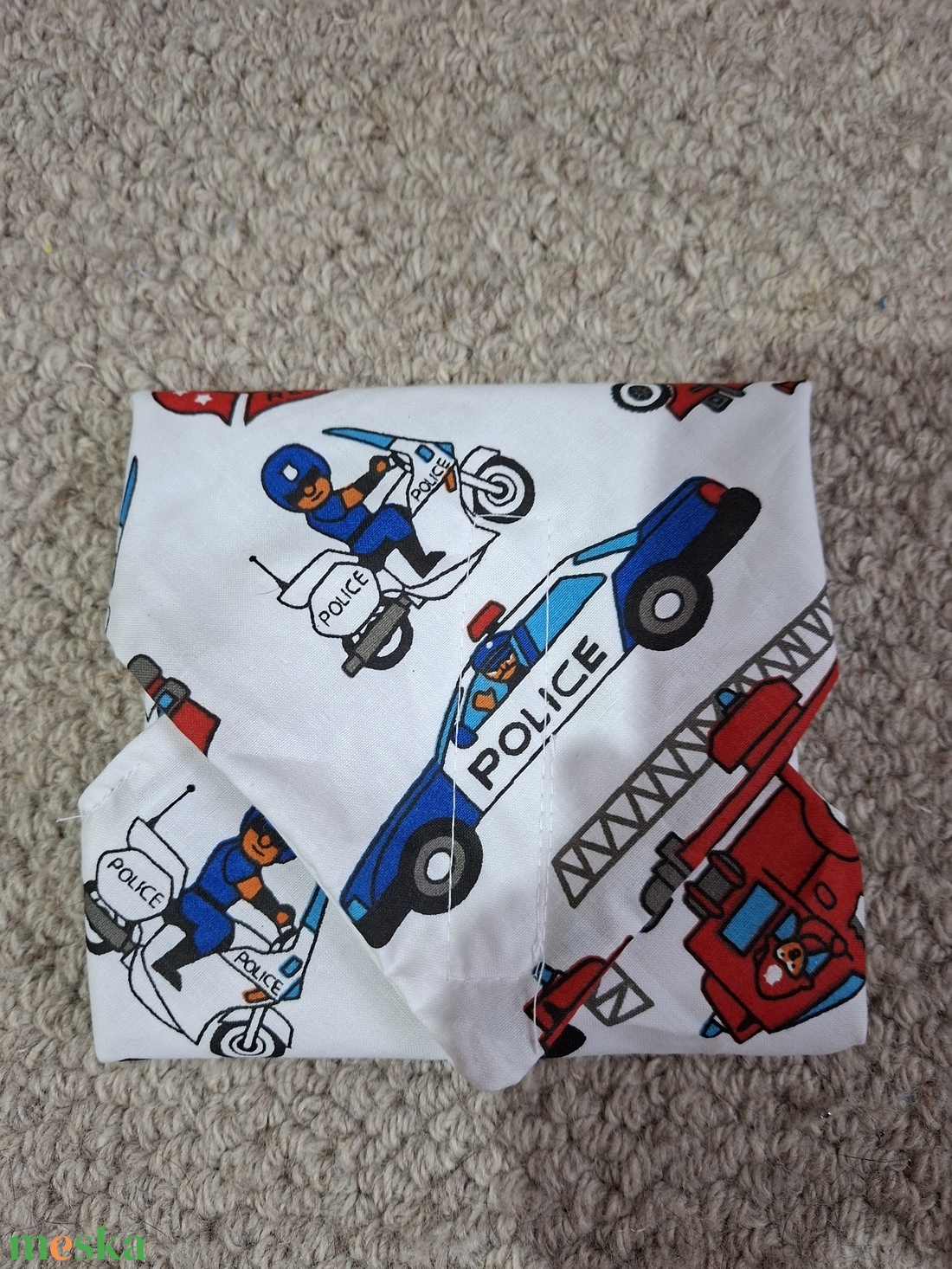 Tűzoltós újraszalvéta - Vízhatlan uzsonna-csomagoló - táska & tok - uzsonna- & ebéd tartó - szendvics csomagoló - Meska.hu